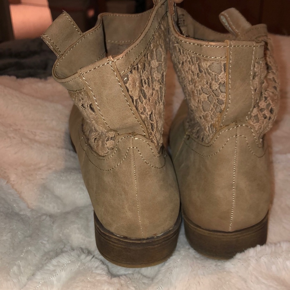 Booties - Picture 3 of 5